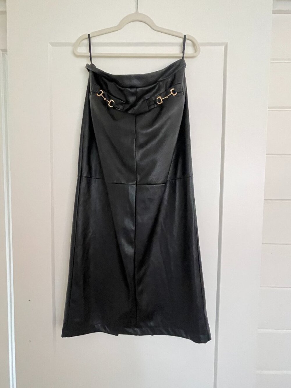 7 For All Mankind Black Vegan Leather Horsebit Midi Skirt â Size L
